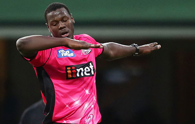 কার্লোস ব্রেথওয়েট : টি২০ ক্রিকেটে ওয়েস্ট ইন্ডিজের অধিনায়ক। পাঁচ কোটি টাকায় তাকে দলে নিয়েছে নাইটরা।