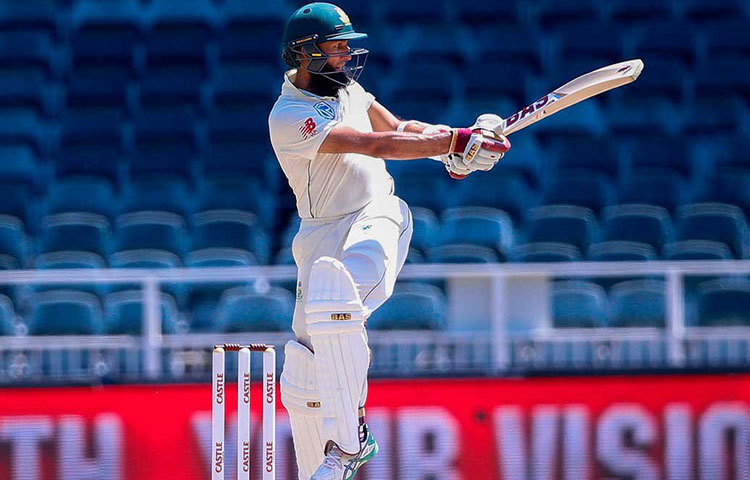 দক্ষিণ আফ্রিকার ক্রিকেটার হাশিম আমলা রয়েছেন পাঁচ নম্বরে। ১৬৬টি ইনিংসে মোট ৭৬৯৬ রান করেছেন আমলা, সর্বোচ্চ রান ১৫৯। গড় ৪৯.৬৫, স্ট্রাইক রেট ৮৯.৩০। তার দখলে রয়েছে ২৬টি সেঞ্চুরি। হাশিম কিন্তু আন্তর্জাতিক ক্রিকেটে দিব্যি খেলছেন।