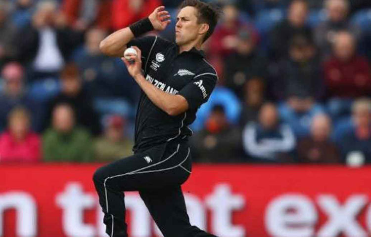 শামি ছুঁয়ে ফেললেন নিউজিল্যান্ডের ট্রেন্ট বোল্টকে। ২০১৭ সালের ২৩ ডিসেম্বর ক্রাইস্টচার্চে ওয়েস্ট ইন্ডিজের বিরুদ্ধে শততম উইকেটটি পান তিনি। সেটিও ছিল তার ৫৬ তম ম্যাচ।