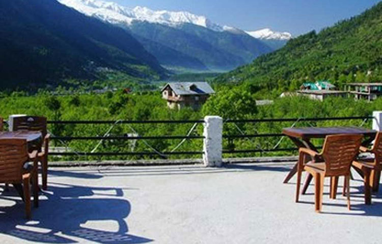 গোশাল ছাড়াও বুরুয়া, শানাগ ও কুলাং গ্রামেও এই প্রথা রয়েছে।