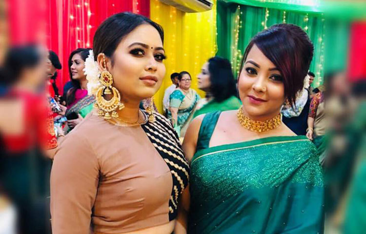 ক্যামেরা বন্দি হয়েছেন ভাবনা।