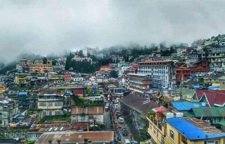 স্বাভাবিকের থেকে দুই ডিগ্রি কম দার্জিলিংয়ের তাপমাত্রা।
