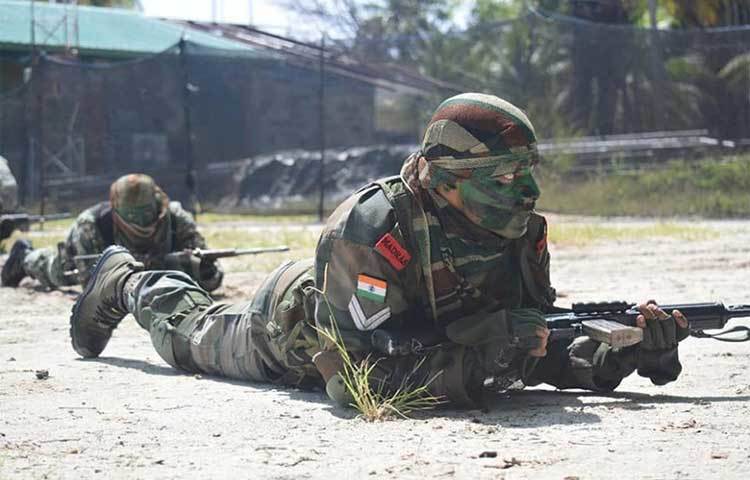 তারপরেই কাশ্মীরের জয়েশ-ই-মোহাম্মদের শীর্ষ কমান্ডার হয়ে ওঠে কামরান।