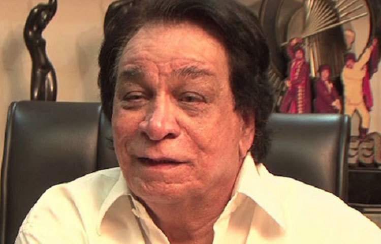 ২০০৪ সালে মুক্তি পেয়েছে তার অভিনীত ছবি ‘মুঝসে শাদি কারোগি’।