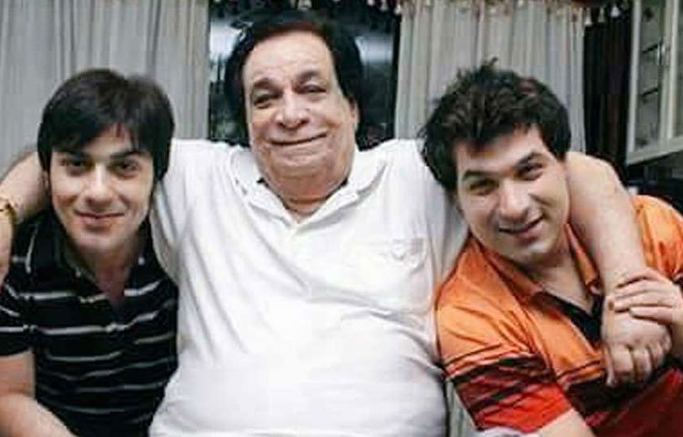 ১৯৯৫ সালে ‘কুলি নম্বর ওয়ান’ ছবিটি মুক্তি পেয়েছে।