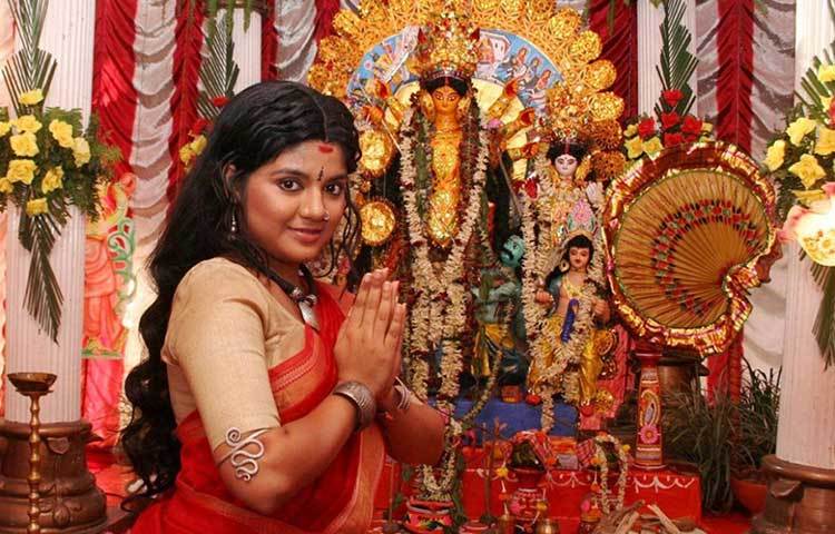 রণিতা দাস পুজোর সময়।