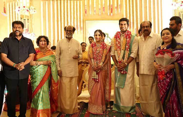 সাত পাকে বাঁধা পড়লেন রজনীকান্ত কন্যা সৌন্দর্যা। জমজমাট এই বিয়ের অনুষ্ঠানে দক্ষিণ ভারতের রাজনীতিবিদ থেকে দক্ষিণ ভারতীয় ছবির তারকা প্রত্যেকের উপস্থিতিতে অনুষ্ঠান যেন চাঁদের হাট।