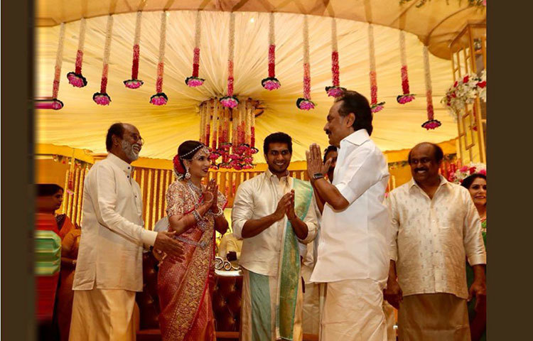 রজনীকান্তের মেয়ের বিয়েতে এসেছিলেন ভারতের ডিএমকে নেতা স্ট্যালিন।