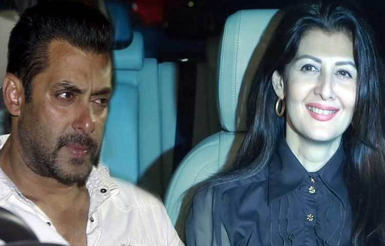 সালমানের জীবনে এরপর আচমকাই চলে আসেন মডেল সঙ্গীতা বিজলানি। তাই শাহিনের সঙ্গে সম্পর্ক স্থায়ী হয়নি সালমানের। শাহিন বিয়ে করেন অভিনেতা সুমিত সায়গলকে।