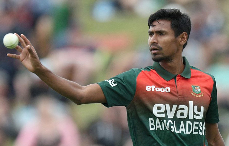 মোস্তাফিজুর রহমান। বাংলাদেশ ক্রিকেট দলের অন্যতম সদস্য হিসেবে দলে তিনি বাঁহাতি মিডিয়াম বোলিং করে থাকেন। ছবি: সংগৃহীত