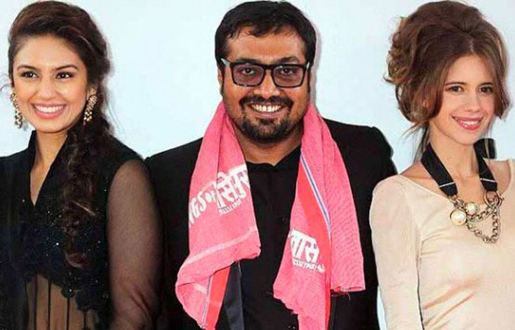 অনুরাগ কাশ্যপের সঙ্গে কাজের পাশাপাশি শোনা যেতে থাকে তাদের সম্পর্কের গুঞ্জনও। সবাই বলতে থাকে, হুমার কেরিয়ার সাজিয়ে দেওয়ার জন্য অনুরাগ প্রয়োজনের তুলনায় বেশি উৎসাহী। ২০১৩ সালে যখন অনুরাগ-কল্কির দাম্পত্য ভেঙে যায়, আঙুল উঠেছিল হুমার দিকেই।