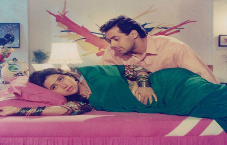 সালমানের গলা বলতে মানুষ শুধু বালাসুব্রহ্মণ্যমকে খুঁজবেন, আমিরের গলা হিসেবে উদিত নারায়ণকে, বিষয়টি একেবারেই না পছন্দ ছিল নাদিম-শ্রবণের। তাই তারা এক্সপেরিমেন্ট শুরু করে দেন। ‘দিল তেরা আশিক’ ছবিতে সালমানের গলায় কুমার শানুকে যেমন সুযোগ দেন, তেমনই সোনু নিগমকে সুযোগ দেন ‘জিত’ ছবিতে।