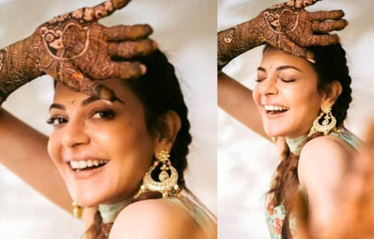 গায়েহলুদের পাশাপাশি মেহেদির অনুষ্ঠানও হয়েছে। মেহেদির ডিজাইন দেখাতে ডান হাতে কপালে আর বাঁ-হাত ছড়িয়ে দিয়েছেন ক্যামেরার লেন্সের দিকে। ভঙ্গিটা এমন যেন, ‘দেখো তো কেমন হয়েছে!’