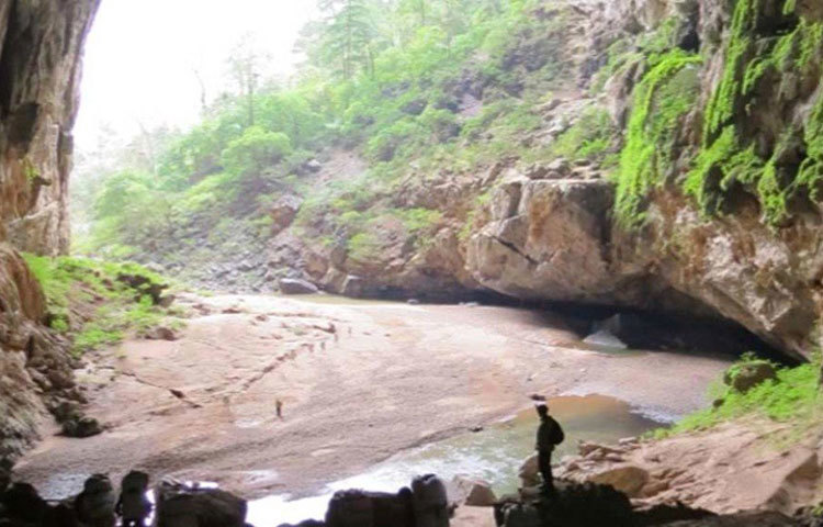 ২০১৩ থেকে শুরু হয়েছে এই গুহা ঘিরে পর্যটন। প্রতি বছর খুব সীমিত সংখ্যক পর্যটক অনুমতি পান গুহায় পা রাখার।