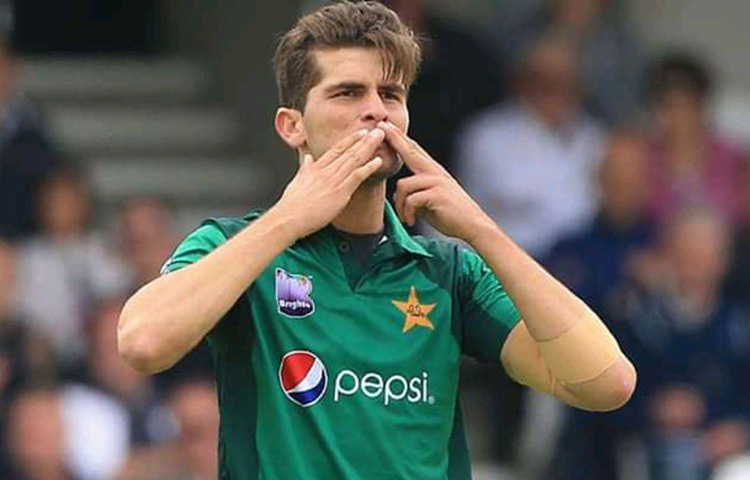 শাহীন শাহ আফ্রিদি: ২০১৮ সালে আন্তর্জাতিক ক্রিকেটে অভিষেকের পর একই সালের ডিসেম্বর মাসে টেস্ট ক্রিকেটে অভিষেক হয় তার। ছবি: সংগৃহীত