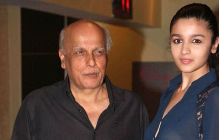 মেয়ে আলিয়া ভাটের সঙ্গে মহেশ ভাট।