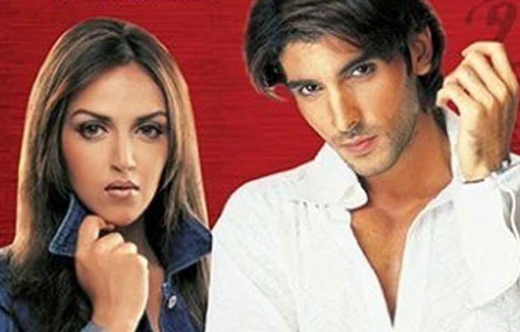 ২০০৩ সালে মুক্তি পাওয়া ‘চুরা লিয়া হ্যায় তুমনে’ ছবির নায়ক-নায়িকা ছিলেন জায়েদ খান এবং এষা দেওল। প্রথম জন সঞ্জয় খানের ছেলে এবং নায়িকা হলেন হেমা মালিনী-ধর্মেন্দ্রর কন্যা। দু’জনেই ব্যর্থ বলিউডে।