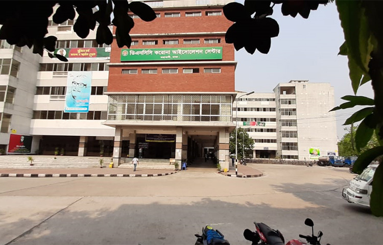 স্বাস্থ্য মন্ত্রণালয় সূত্র জানায়, ইতোমধ্যে এ হাসপাতাল বাস্তবায়নে কার্যক্রম শুরু হয়েছে। এপ্রিলের মাঝামাঝিতে এখানে সেবাদান শুরু হবে। চলতি মাসের শেষ দিকে প্রায় পূর্ণাঙ্গভাবে হাসপাতালটি যাত্রা শুরু করবে। ছবি: মুসা আহমেদ