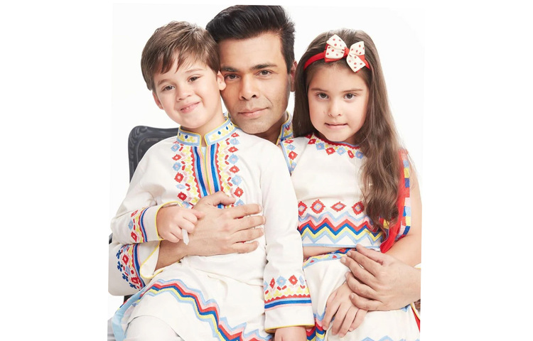 বলিউড পরিচালক করণ জোহরের দুই যমজ সন্তান। সারোগেসির মাধ্যমে বাবা হয়েছেন করণ। তার দুই ছেলে-মেয়ের নাম রুহি ও যশ। ছবি: সংগৃহীত