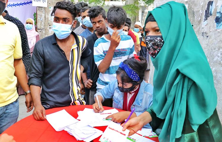করোনাভাইরাসে আক্রান্ত হয়ে গত ২৪ ঘণ্টায় আর কারো মৃত্যু হয়নি। ফলে মোট মৃতের সংখ্যা ২৯ হাজার ১২২ জনই। তবে এ সময় নতুন শনাক্ত হয়েছেন ৭৩ জন। ছবি: জাগো নিউজ