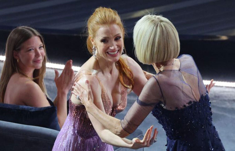 দ্য আইজ অব অ্যা টেমি ফে ছবিতে অভিনয় করে সেরা অভিনেত্রীর পুরস্কার পেয়েছেন জেসিকা চ্যাস্টেইন। ছবি: সংগৃহীত