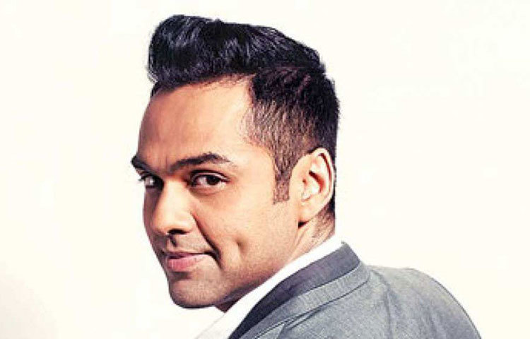 অভয় দেওল। ইমতিয়াজ আলির ছবি ‘সোচ না থা’ দিয়ে বলিউডে আগমন ঘটে তার। ‘দেব ডি’র মতো ছবিতে মুখ্যচরিত্রে দেখা গিয়েছে তাকে।