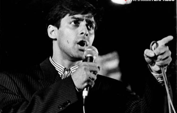 নিজের কমিক টাইমিংয়ের জন্য আজ বহুল পরিচিত সালমান, কিন্তু ক্যারিয়ারের প্রথমদিকে আন্দাজ আপনা আপনার মতো কমেডি ছবি বক্সঅফিসে সেভাবে চলেনি। পরবর্তিতে কাল্ট ছবি হিসাবে পরিচিত হয়।