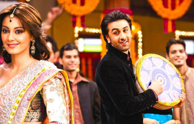 মিনিষা চেয়েছিলেন শুধু বড় পরিচালকদের সঙ্গে কাজ করতে। এরপর তিনি মধুর ভান্ডারকরের ‘কর্পোরেট’ ছবিতে অভিনয় করেন। পরিচালক এবং চিত্রনাট্যের খাতিরে ছোট চরিত্রেও অভিনয় করতে রাজি হয়ে যান মিনিষা।