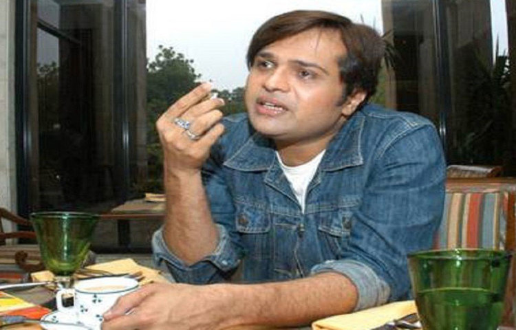 ২৬ বছর বয়সে ‘আন্দাজ’, ‘অহনা’, ‘আমন’, ‘আশিকি’, ‘অমর প্রেম’ এবং ‘জান’-এ মতো একাধিক টেলিভিশন সিরিজ প্রযোজনা করেন তিনি। এই টেলিভিশন সিরিজগুলির টাইটেল ট্র্যাক এবং ব্যাগগ্রাউন্ড স্কোর নিয়ে সেইসময় কাজ শুরু করেন তিনি।