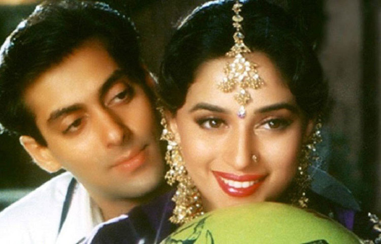 এর কয়েক বছর পর সালমানকে নিয়ে ফের ছবি করার সিদ্ধান্ত নেন পরিচালক সুরজ বরজাতিয়া। ১৯৯৪ সালে তাদের যুগলবন্দিতে তৈরি ‘হম আপকে হ্যায় কউন’ ছবিটি মুক্তি পায়। তাতেও সালমানের কণ্ঠ হিসেবে বালাসুব্রহ্মণ্যমকে বেছে নেন সুরজ।