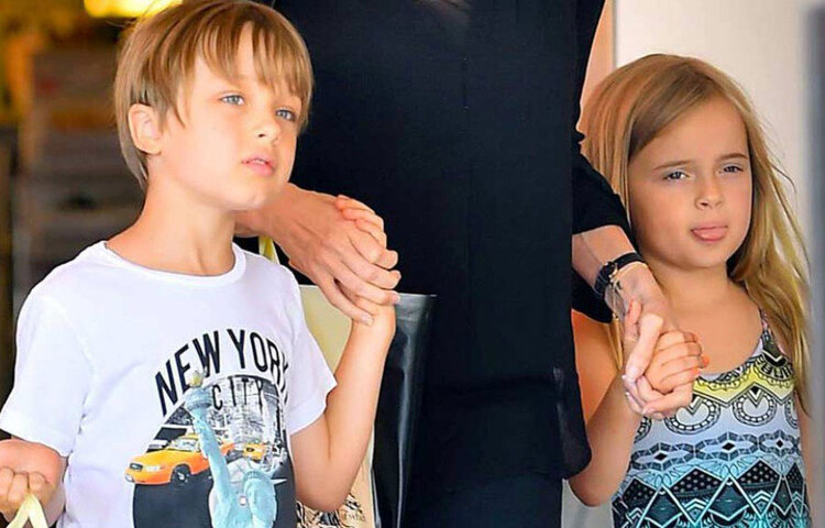 সেলিব্রিটি বাবা-মার এই ছেলে-মেয়ের বয়স হয়েছে ১২ বছর। এই বয়সেই প্রায় ৪৯৮ কোটি টাকার মালিক।