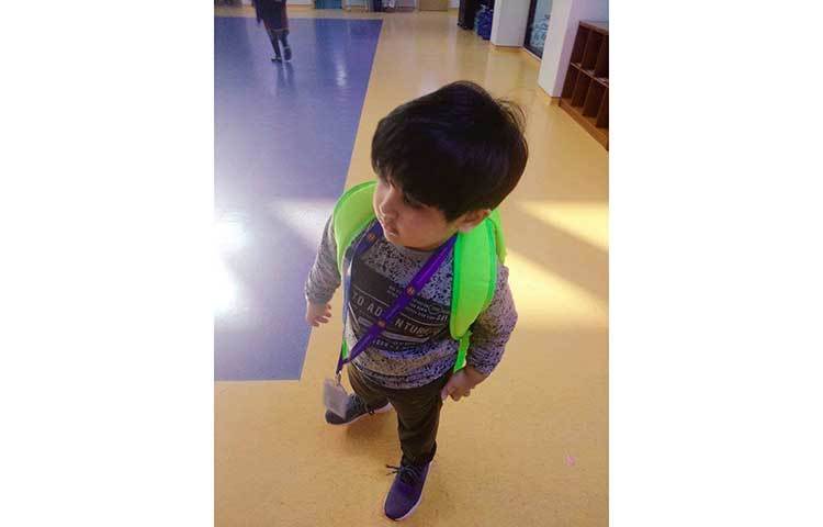 স্টাইলিস্ট স্টুডেন্ট আব্রাম।