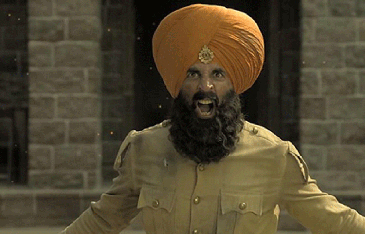 সবটাই লুকিয়ে রয়েছে অক্ষয়ের ফিটনেস পরিকল্পনায়। অক্ষয়ের ডায়েট চার্টে। সুস্বাস্থ্য বজায় রাখার দিক থেকে অক্ষয়ের দৈনন্দিন রুটিন অন্যান্য অভিনেতা-অভিনেত্রীর থেকে অনেকটাই আলাদা। এ ব্যাপারে অক্ষয় পুরোপুরি নিজের মন্ত্রে চলেন।