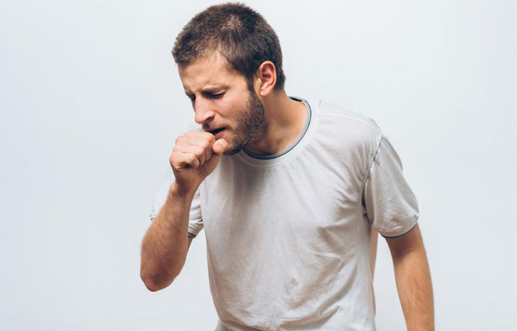 সর্দি-কাশি থেকে মুক্তি দেয়। চায়ের সঙ্গে মধু মেশানো এলাচ খেলে কমতে পারে সর্দি-কাশির উপদ্রব।