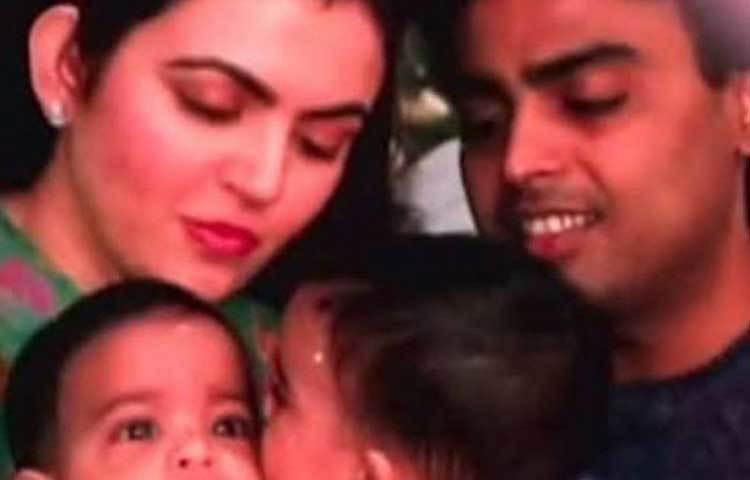 এই পরিবারের ছেলেমেয়েরা যে মিতব্যয়িতায় দিন কাটাবেন না, তা কি আর বলার অপেক্ষা রাখে? জন্ম থেকেই এদের দেখভালও নিশ্চয় তেমনই হবে। অথচ মুকেশ এবং নীতা অম্বানী স্কুলে পড়ার সময় তাদের ছেলেমেয়েদের কত টাকা পকেটমানি দিতেন জানেন? জানতে অবাক হবেন।