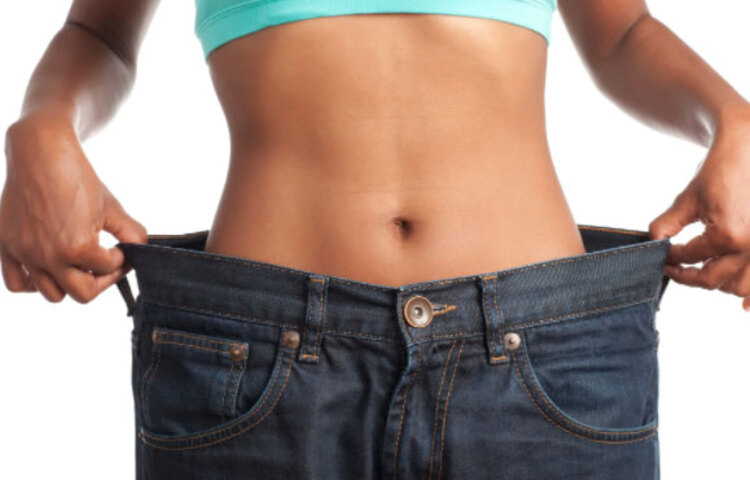 প্রতিদিন সকালে নিয়ম করে আমলকি খেলে ওজন কমবে ঝটপট। পাশাপাশি শরীর ঠান্ডা রাখে, পেশী মজবুত করে, হৃদযন্ত্র ও ফুসফুস ভালো রাখে, মস্তিষ্কের শক্তিবর্ধন করে।