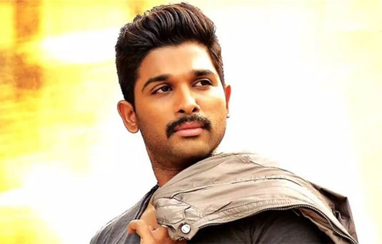 অবশ্য তাকে শিশুশিল্পী হিসেবে পর্দায় প্রথম দেখা যায়। ১৯৮৫ সালে মাত্র ৪ বছর বয়সে ‘বিজেতা’ ছবি দিয়েই সিনেমার দুনিয়ায় আসেন আল্লু অর্জুন। ছবি: সংগৃহীত