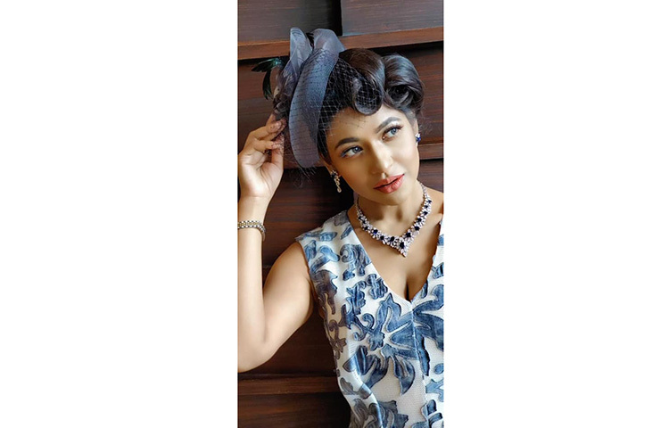 ভক্তদের সামনে স্টাইলিস লুকে হাজির হয়েছেন বাঁধন। ছবি: ফেসবুক