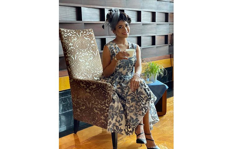 মিষ্টি হাসির মায়াবী বাঁধন। ছবি: ফেসবুক