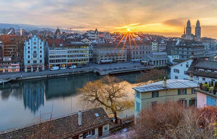 জুরিখ, এটি সুইজারল্যান্ডের একটি অন্যতম সুন্দর শহর।