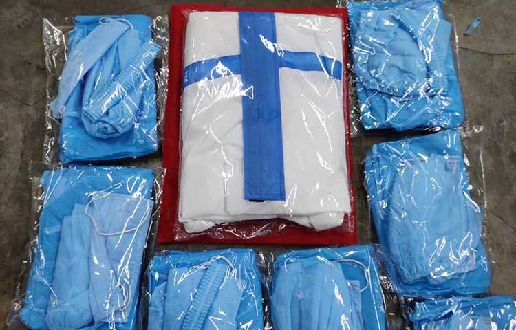 বাজারের ৩-৪ হাজার টাকা মূল্যের যে গাউন পাওয়া যায়, সে কাপড়েই তৈরির উদ্যোগ নিয়েছে সংগঠনটি।