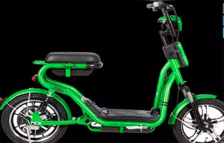 বাজারে আসবে আসবে করছিল অনেক দিন ধরেই। অবশেষে ভারতের বাজারে পা রাখল জেমোপাই মিসো ই স্কুটার। বলার অপেক্ষা রাখে না এটিই সর্বপ্রথম সোশ্যাল ডিসট্যান্সিং স্কুটার।