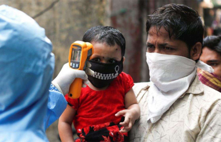 এই পরিস্থিতিতে অনেকের মনেই একটাই প্রশ্ন করোনা না হলেও কী মানুষ ব্ল্যাক ফাঙ্গাসে আক্রান্ত হতে পারেন? একজন সুস্থ মানুষের ক্ষেত্রে এই রোগে আক্রান্ত হওয়ার ভয় কতটা? এ বিষয়ে জানিয়েছেন ভারতীয় স্বাস্থ্য বিশেষজ্ঞরা। ছবি: সংগৃহীত