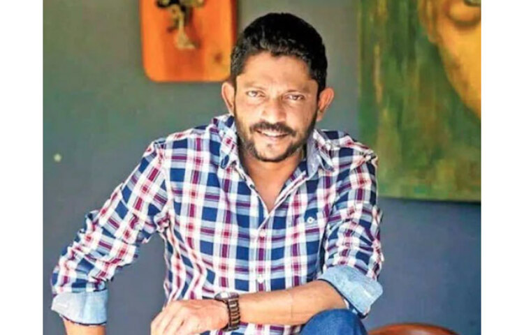 গত ১৭ অগাস্ট লিভার সিরোসিসে হায়দরাবাদের একটি হাসপাতালে মারা যান ‘দৃশ্যম’ পরিচালক নিশিকান্ত কামাত।