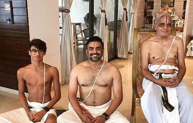 ‘ফ্যানি খান’ ছবিতে অভিনয় করেছেন ঐশ্বর্যা রাই, অনিল কাপুর, রাজকুমার রাও। ঐশ্বর্যার বিপরীতে ছিলেন রাজকুমার।