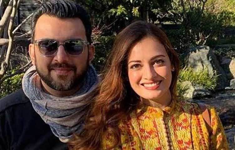 দিয়া মির্জা এবং সাহিল সাংঘা: ২০১৪ সালে দিয়া বিয়ে করেন তার দীর্ঘ দিনের বিজনেস পার্টনার ও প্রেমিক সাহিলকে। বিয়ের আগে অনেক দিন তারা লিভ-ইনও করেছেন। বলিউডের আদর্শ দম্পতি হিসেবে দিয়া-সাহিলের কথা উল্লেখ করা হত। কিন্তু সেই সম্পর্কেও ভাঙন ধরে ২০১৯ সালে।