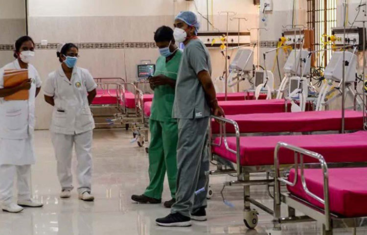 চিকিৎসার পরে তাদের সবাইকেই অবশ্য হাসপাতাল থেকে ছেড়ে দেয়া হয়েছে।