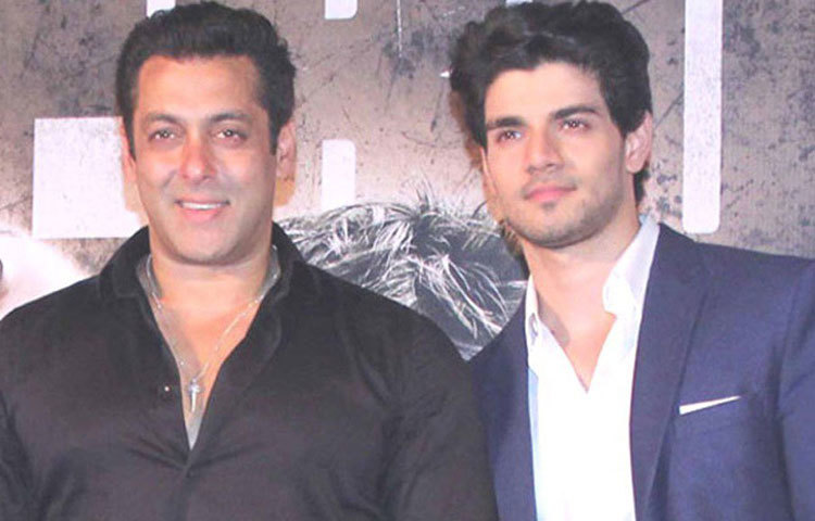 সুশান্ত যাতে বলিউডে কাজ না পান, তাতে সালমানের গুরুত্বপূর্ণ ভূমিকা ছিল বলে ছড়িয়ে প্রথমে ছড়িয়ে পড়ে সোশ্যাল মিডিয়ায়। তারপর জিয়া খানের মৃত্যুর তদন্তে নাক গলানোর অভিযোগও ওঠে তার বিরুদ্ধে। জিয়া খানের মা অভিযোগ করেন, আদিত্য পাঞ্চোলির ছেলে সূর্য পাঞ্চোলিকে বাঁচাতে তদন্তে প্রভাব খাটিয়েছিলেন সালমান।