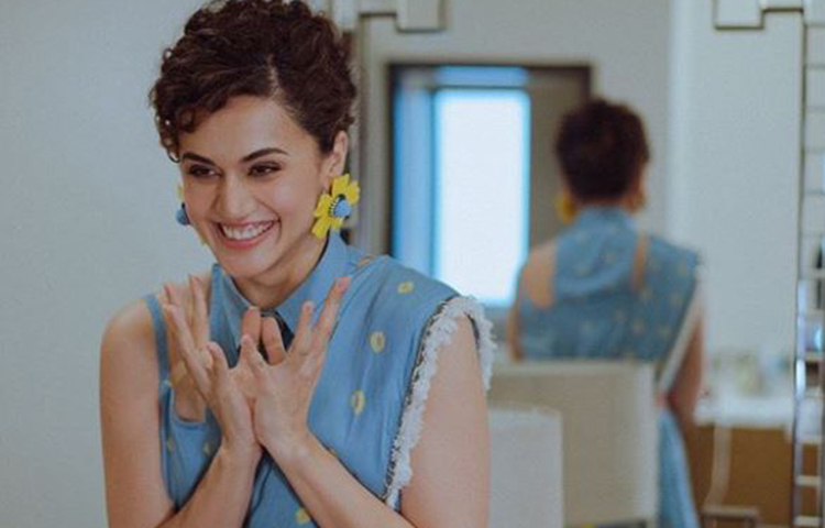 গুরু তেগ বাহাদুর ইনস্টিটিউট অফ টেকনোলজি থেকে ইঞ্জিনিয়রিংয়ের ডিগ্রি হাসিল করেন তাপসি পান্নু।