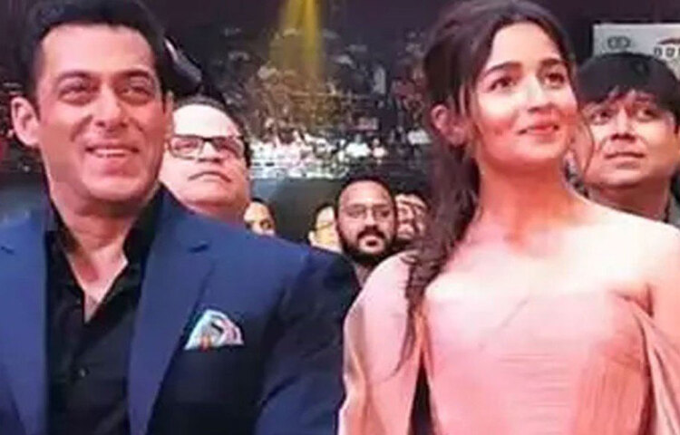 সালমানের এখন পর্যন্ত কোনো ছবিতে আলিয়া ভাটকে নেননি। আবার এখন পর্যন্ত তিনি কোনো ছবিতে পূজা ভাটের সঙ্গেও অভিনয় করেননি। এমনকি, মহেশ ভটের পরিচালনায়ও কোনো ছবি করেননি।